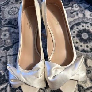 Kate Spade Crawford Satin Lux Ivory Heels Size 8.5